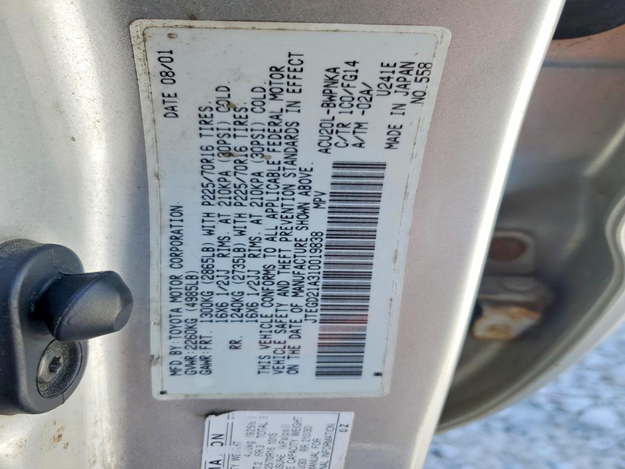 2001 TOYOTA HIGHLANDER