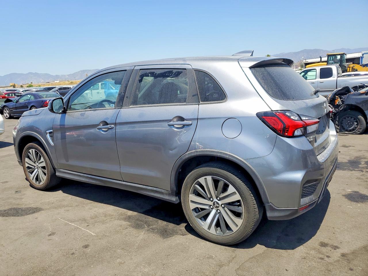 2023 MITSUBISHI OUTLANDER