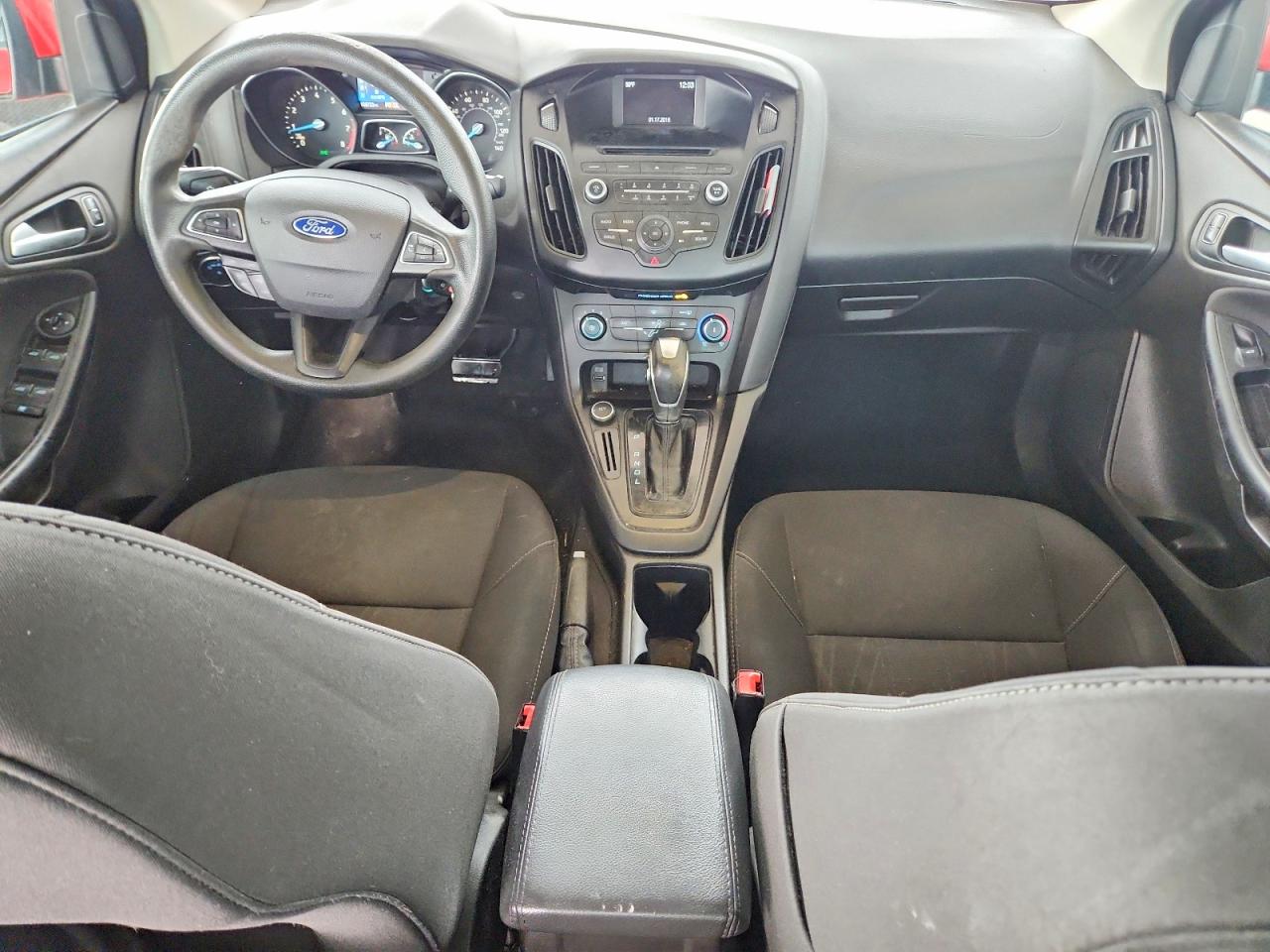 2016 FORD FOCUS