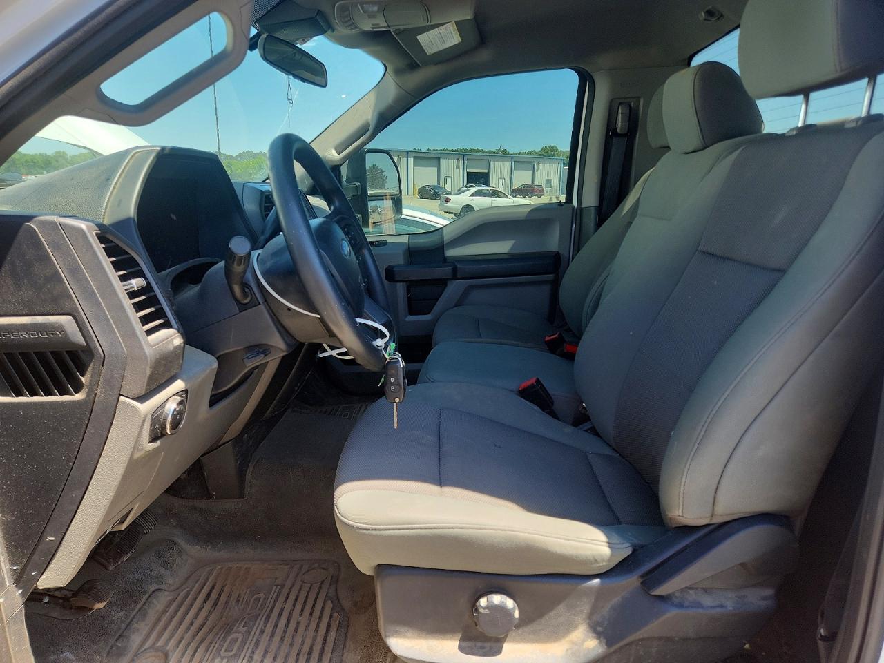 2022 FORD F350