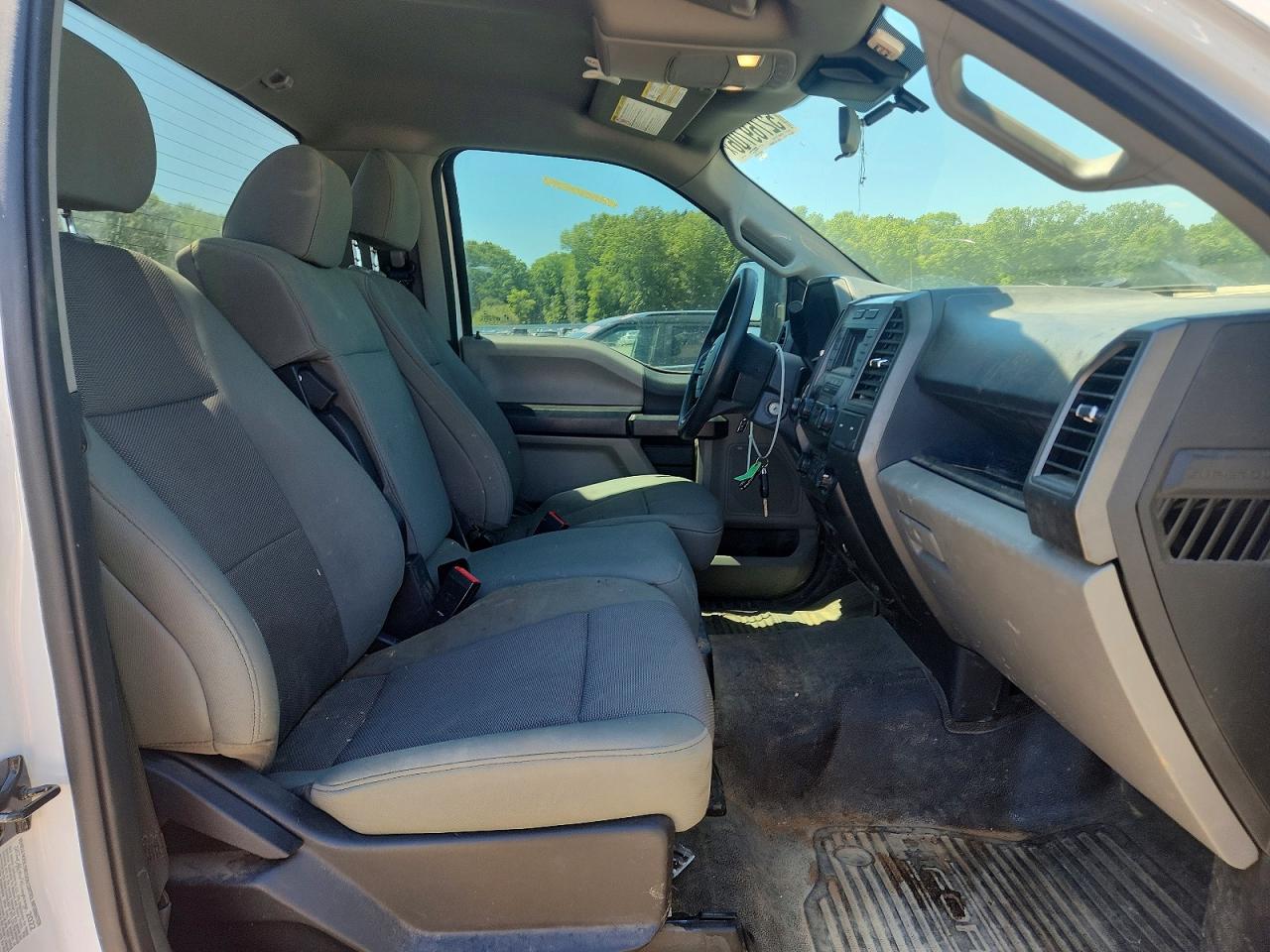 2022 FORD F350