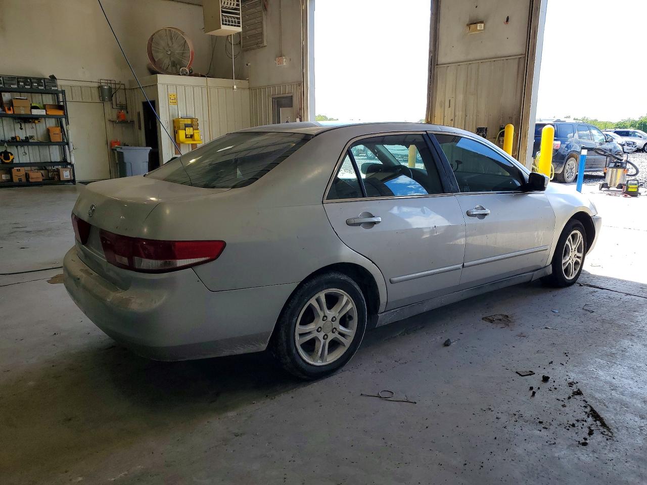 2005 HONDA ACCORD