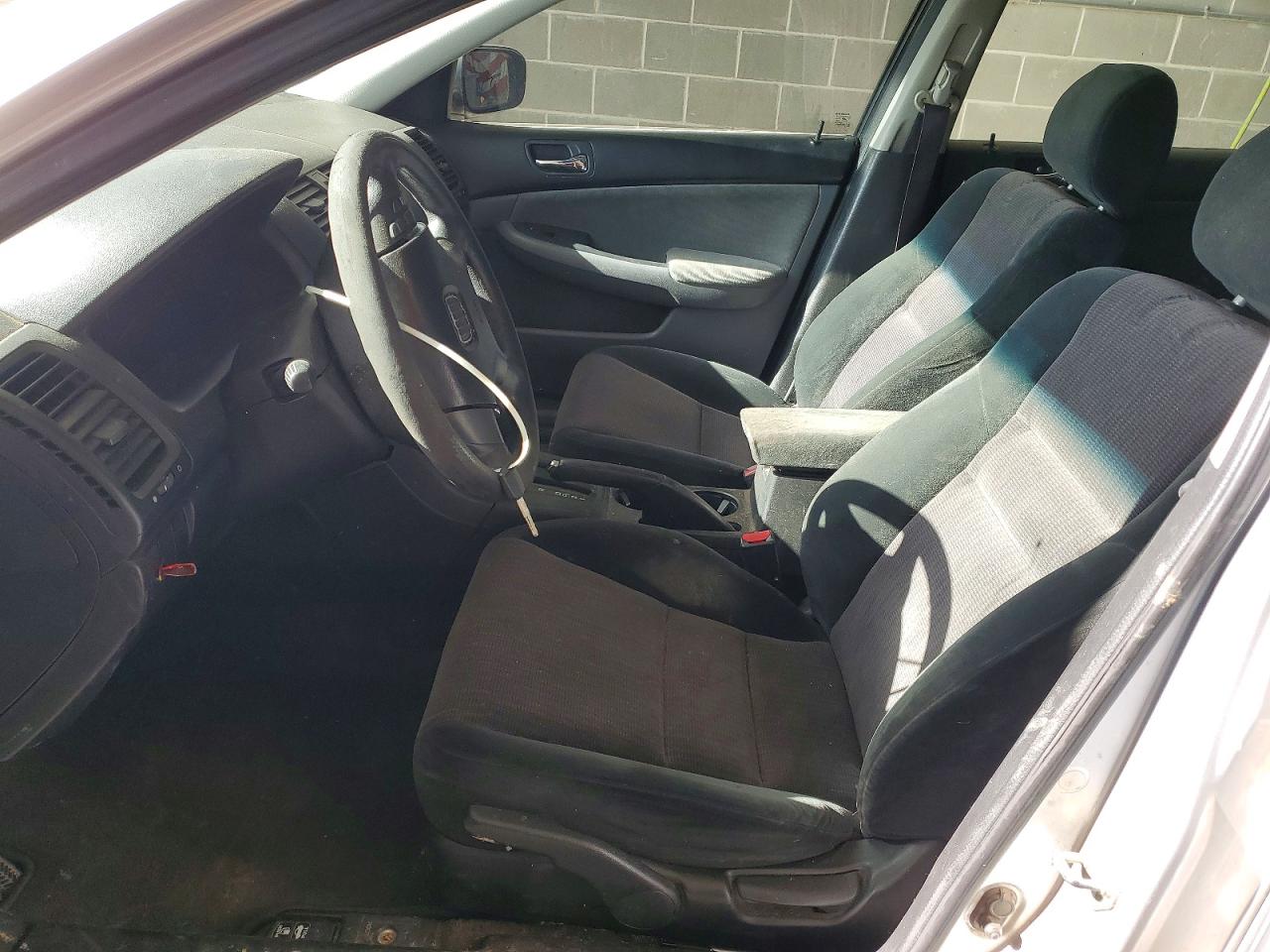 2005 HONDA ACCORD