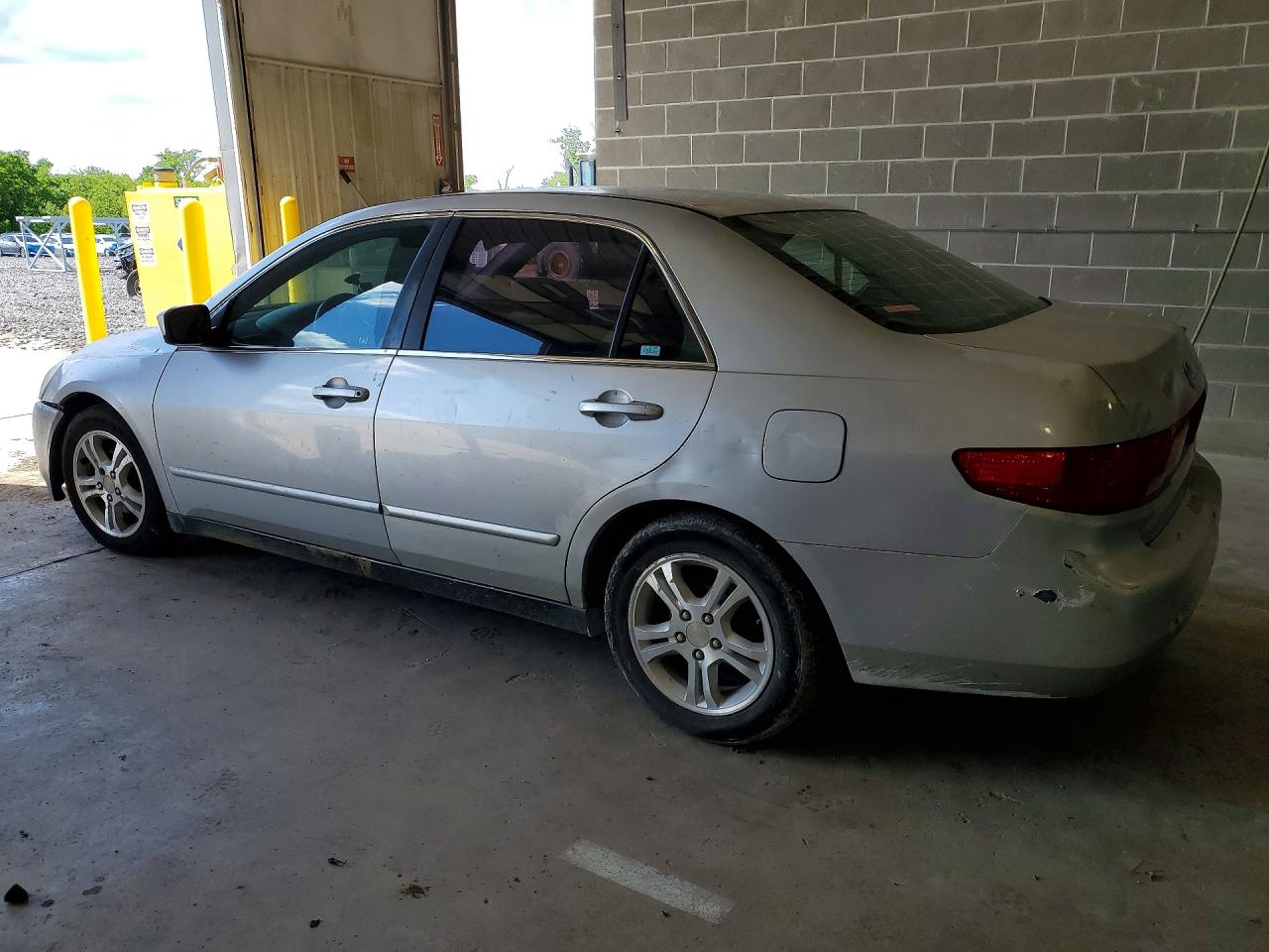2005 HONDA ACCORD