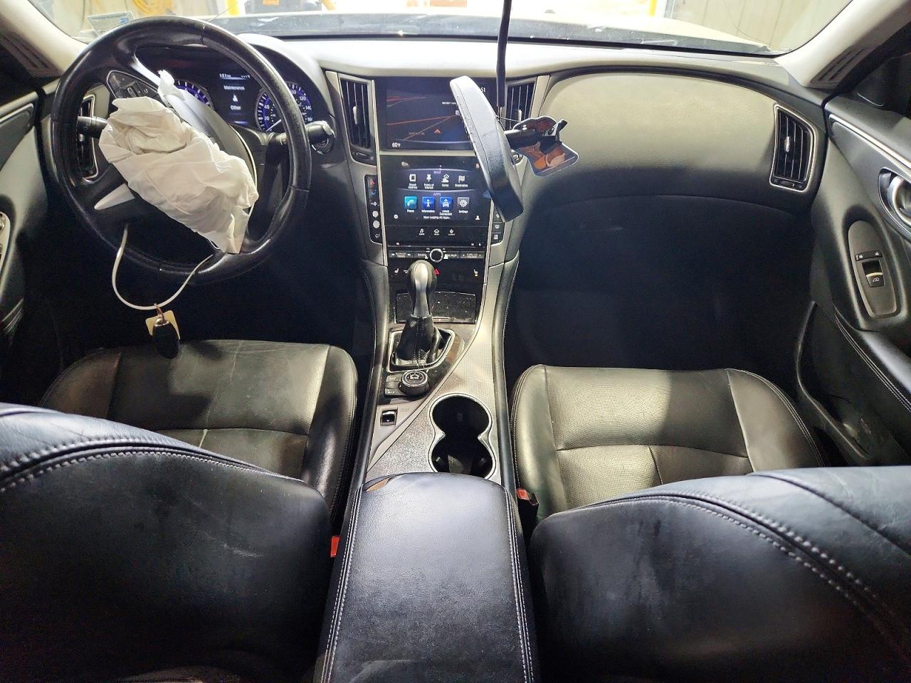2015 INFINITI Q50