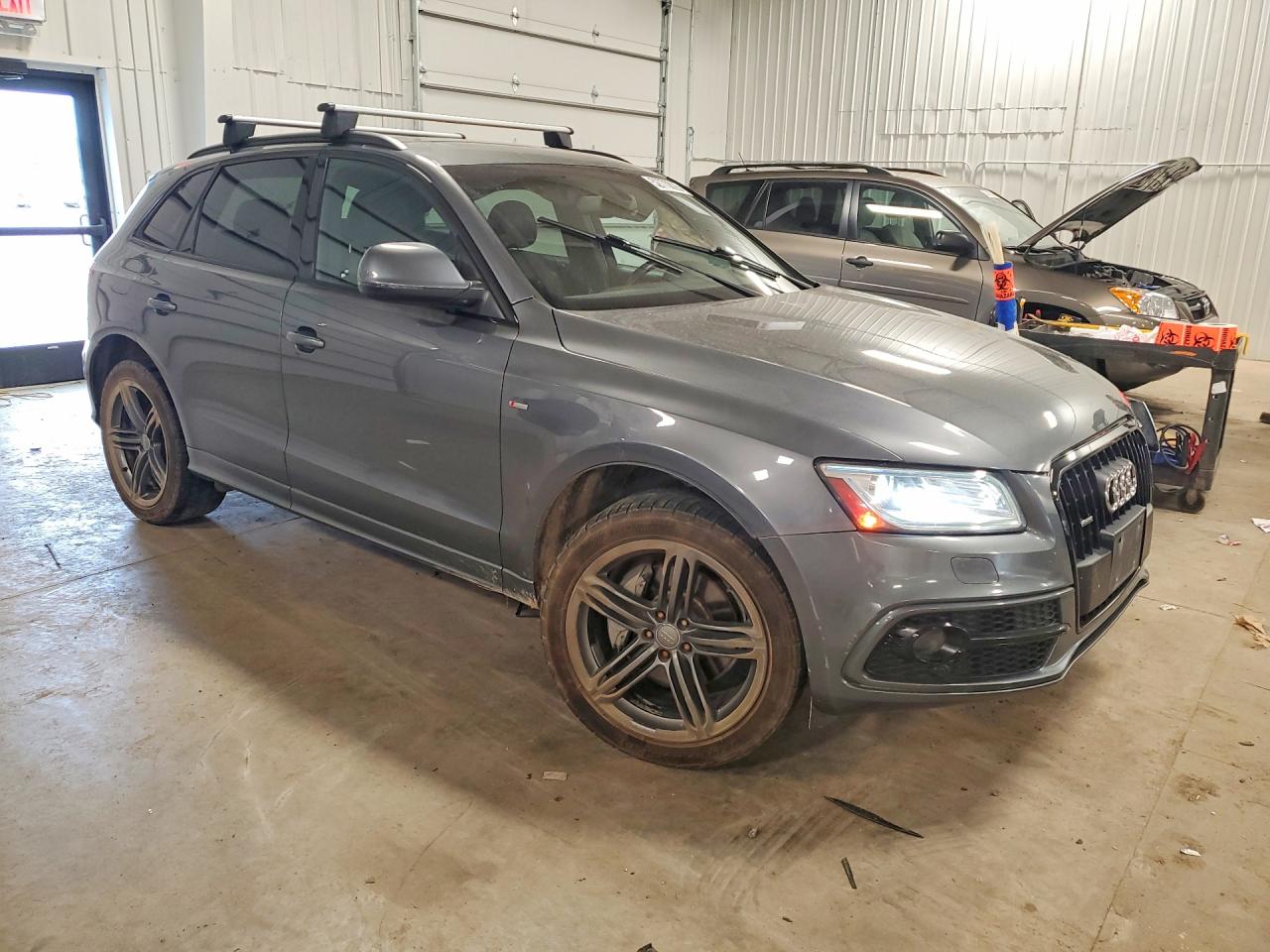 2014 AUDI Q5