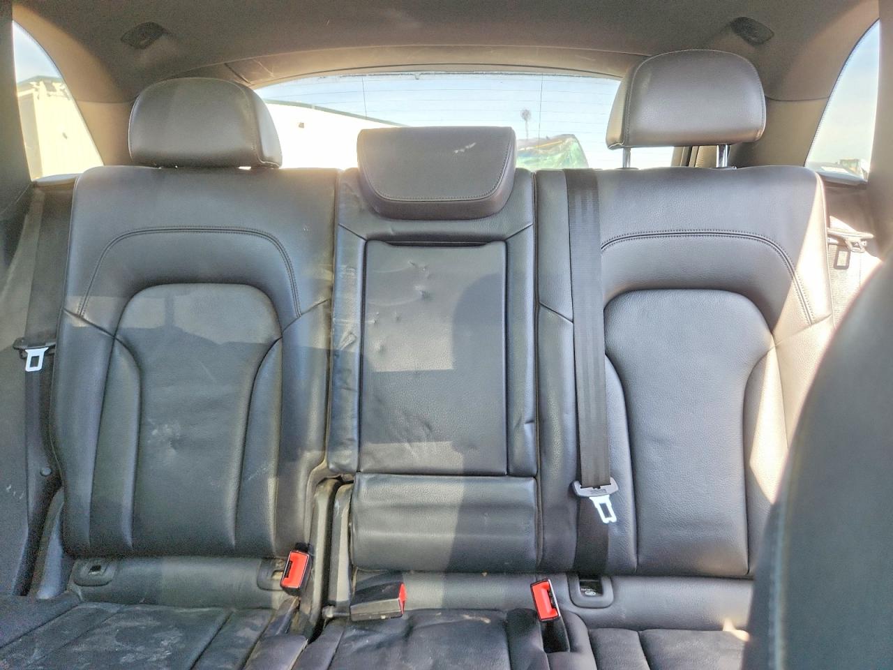 2015 AUDI Q5