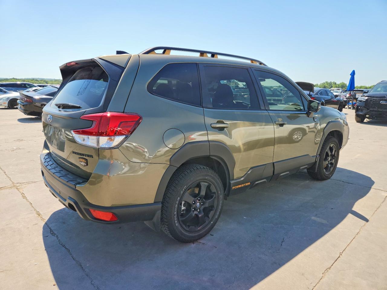 2025 SUBARU FORESTER
