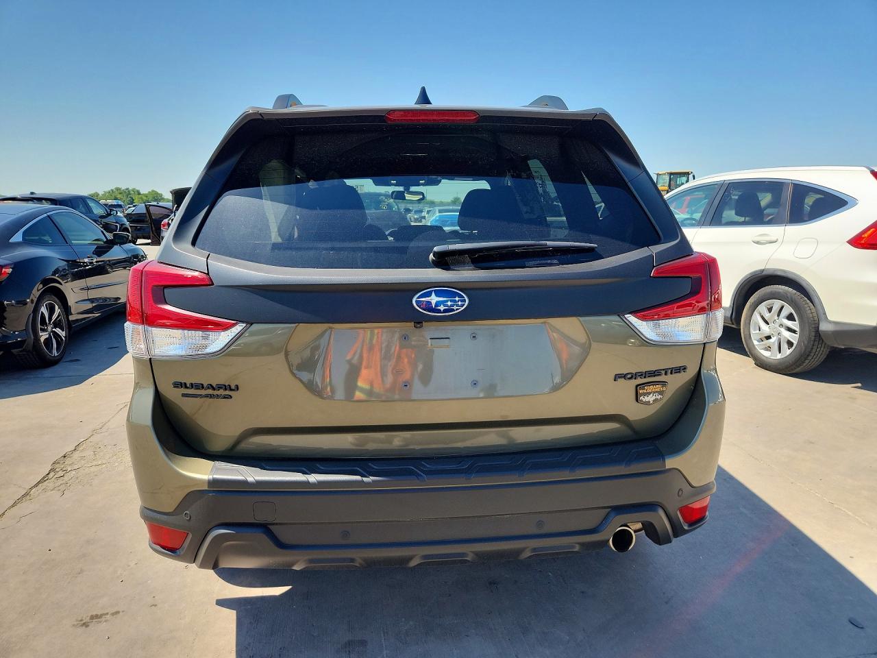 2025 SUBARU FORESTER