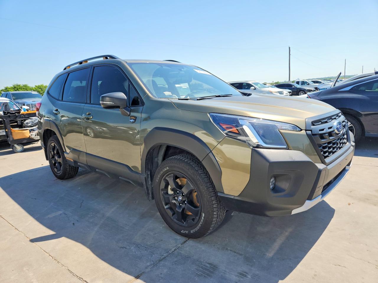 2025 SUBARU FORESTER
