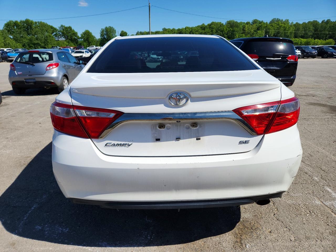 2015 TOYOTA CAMRY