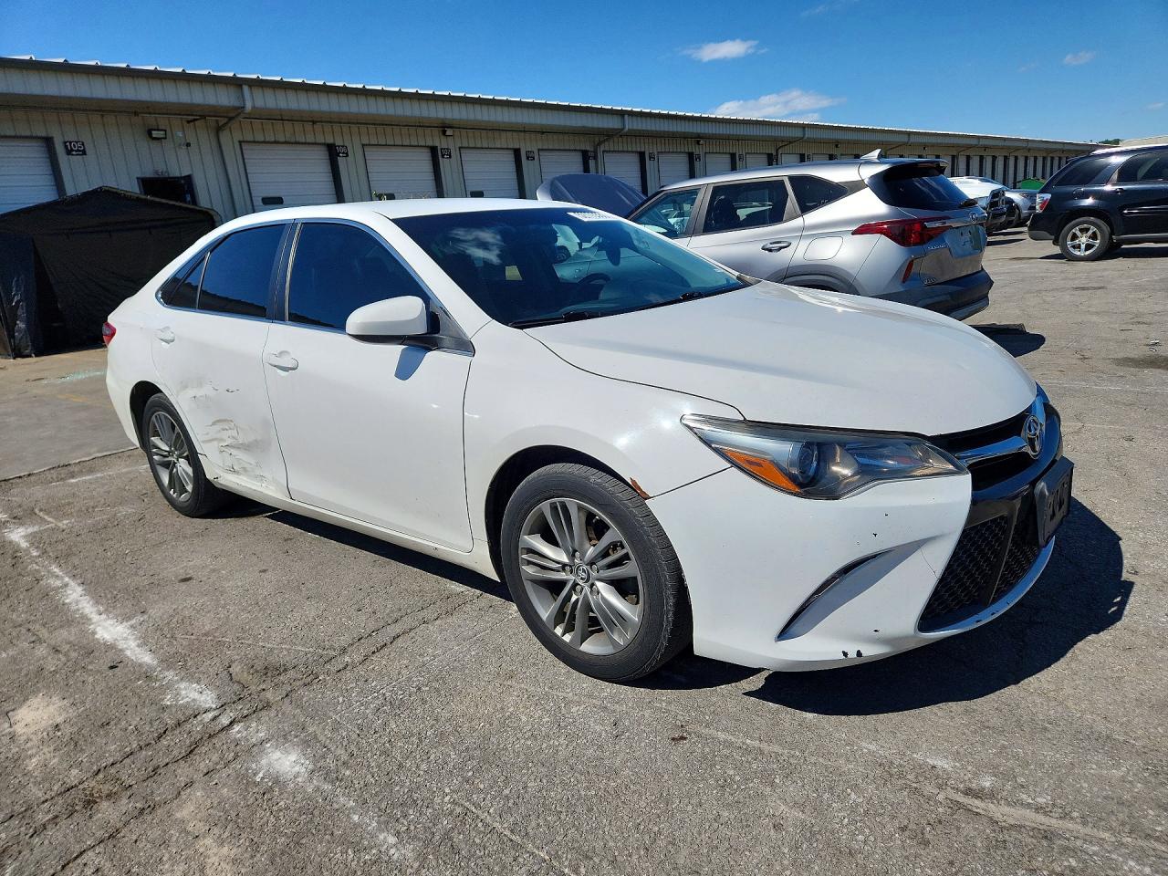 2015 TOYOTA CAMRY