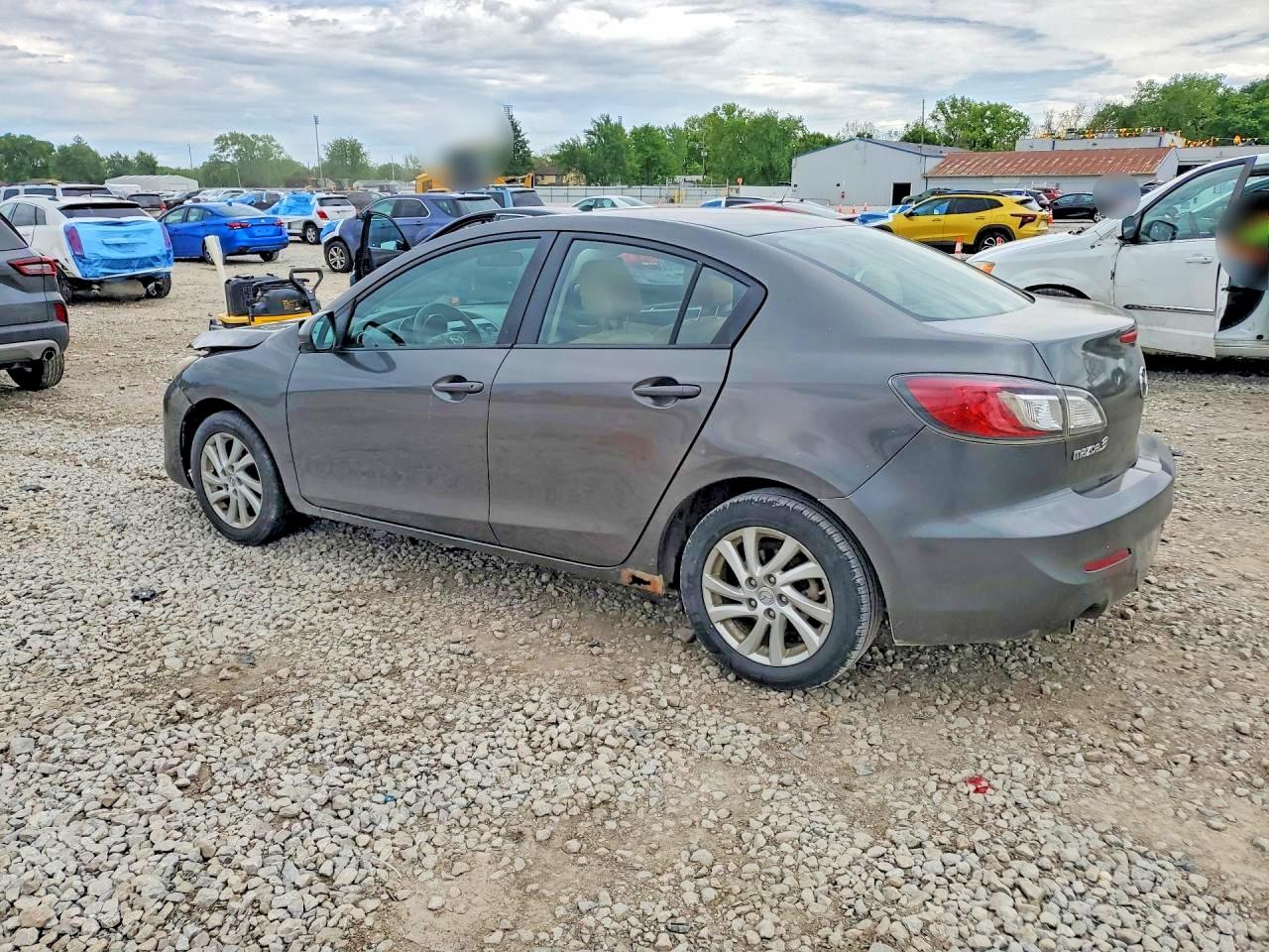 2012 MAZDA 3