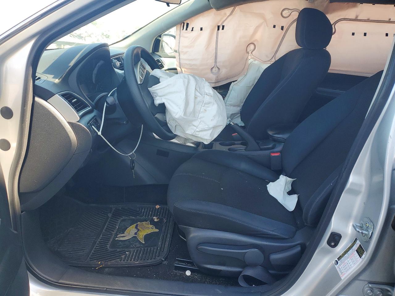 2016 NISSAN SENTRA