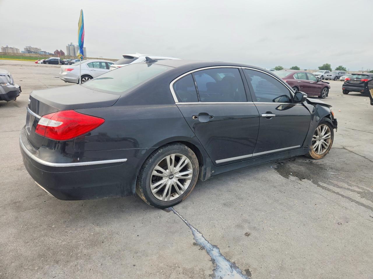 2012 HYUNDAI GENESIS
