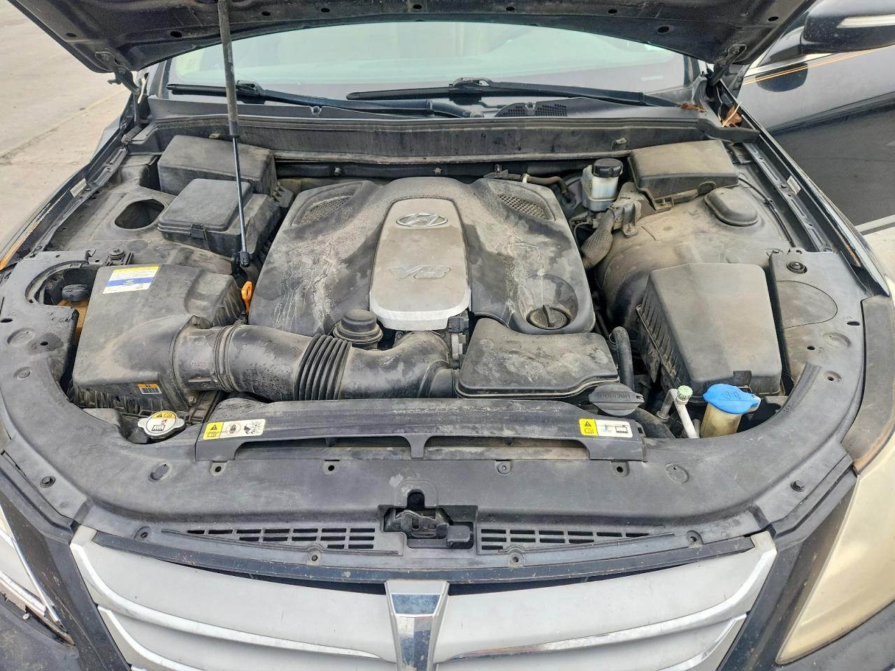 2012 HYUNDAI GENESIS