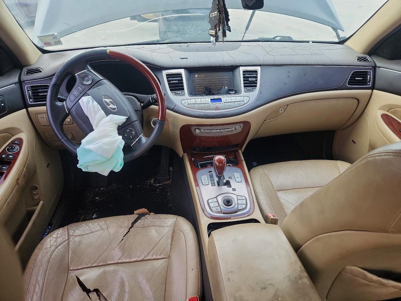 2012 HYUNDAI GENESIS