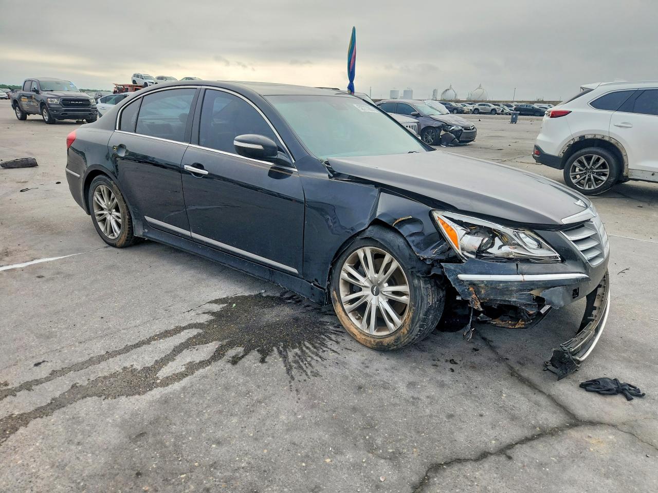 2012 HYUNDAI GENESIS