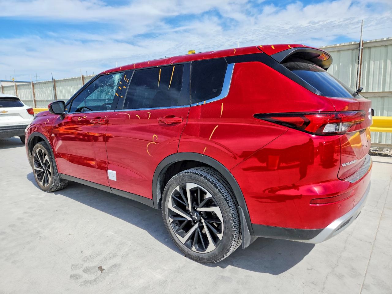 2023 MITSUBISHI OUTLANDER