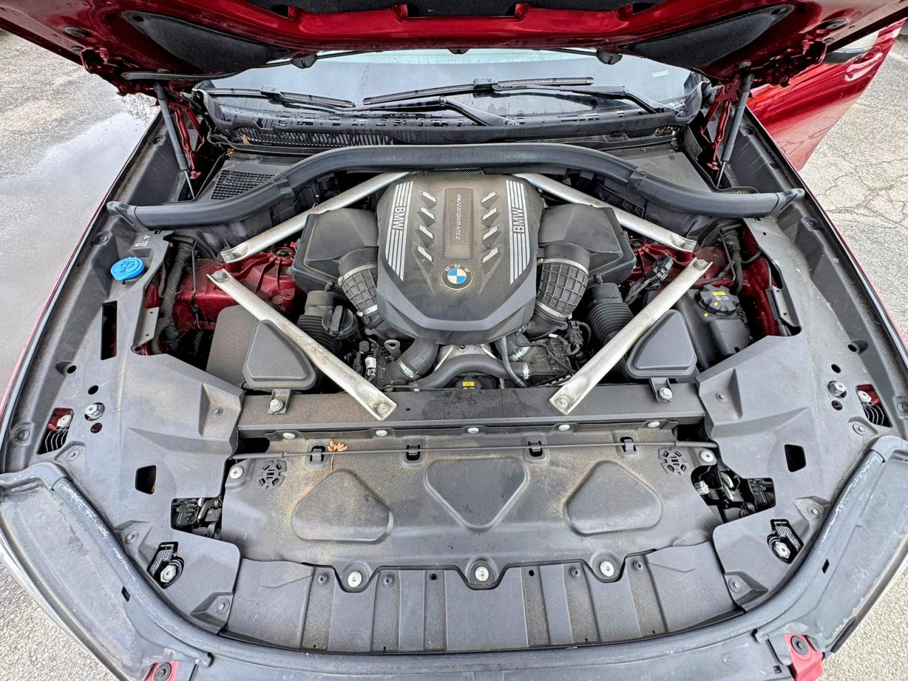 2021 BMW X6