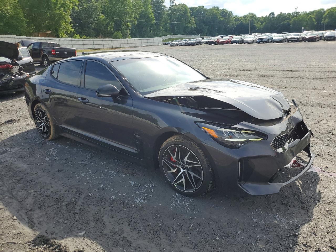 2023 KIA STINGER