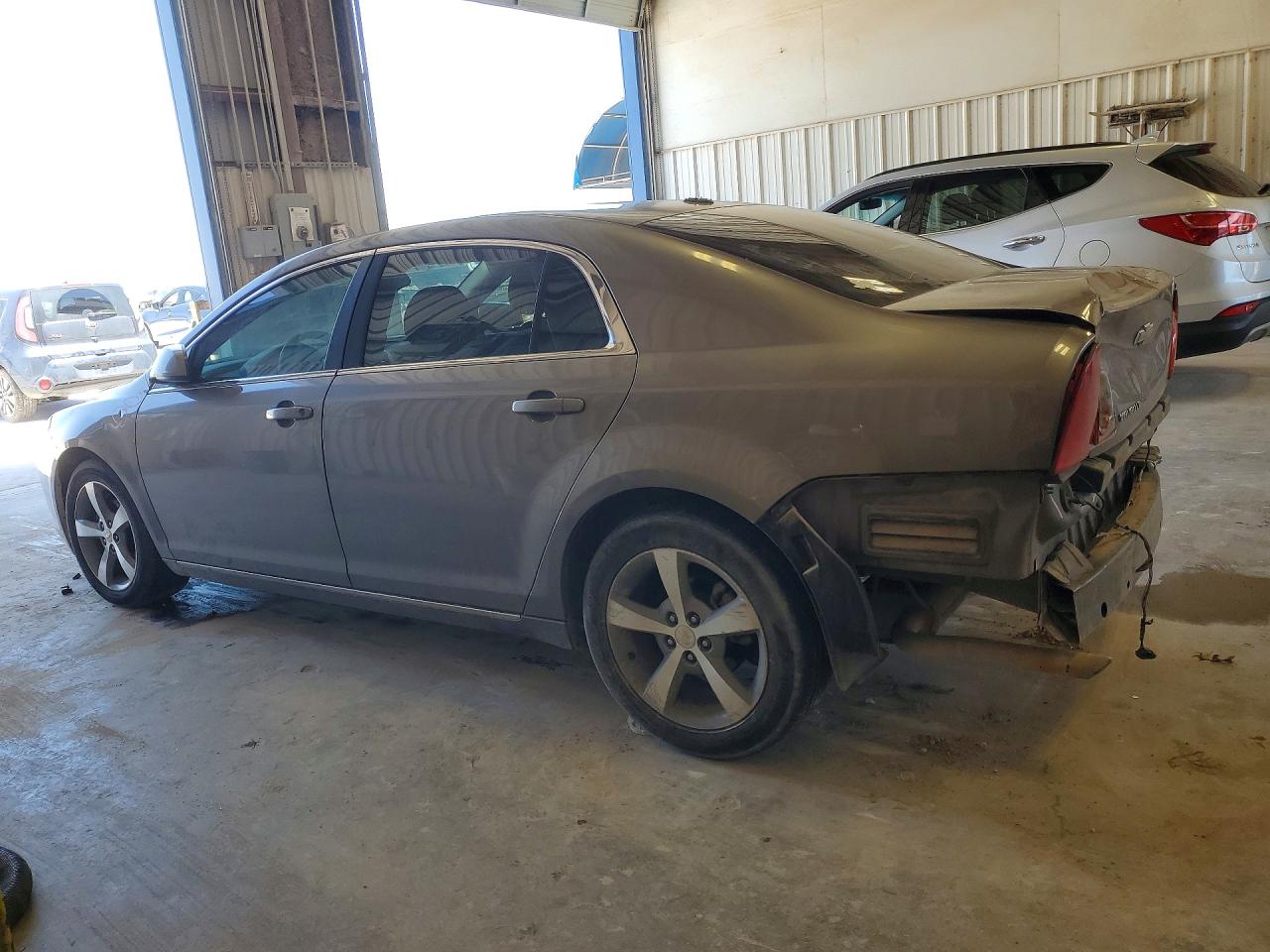 2011 CHEVROLET MALIBU
