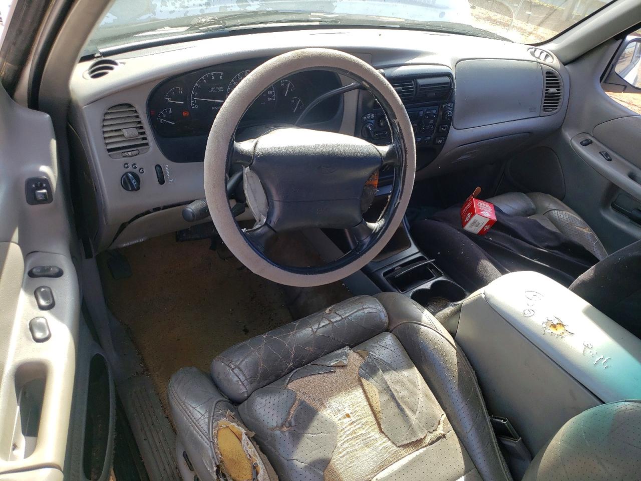 1996 FORD EXPLORER