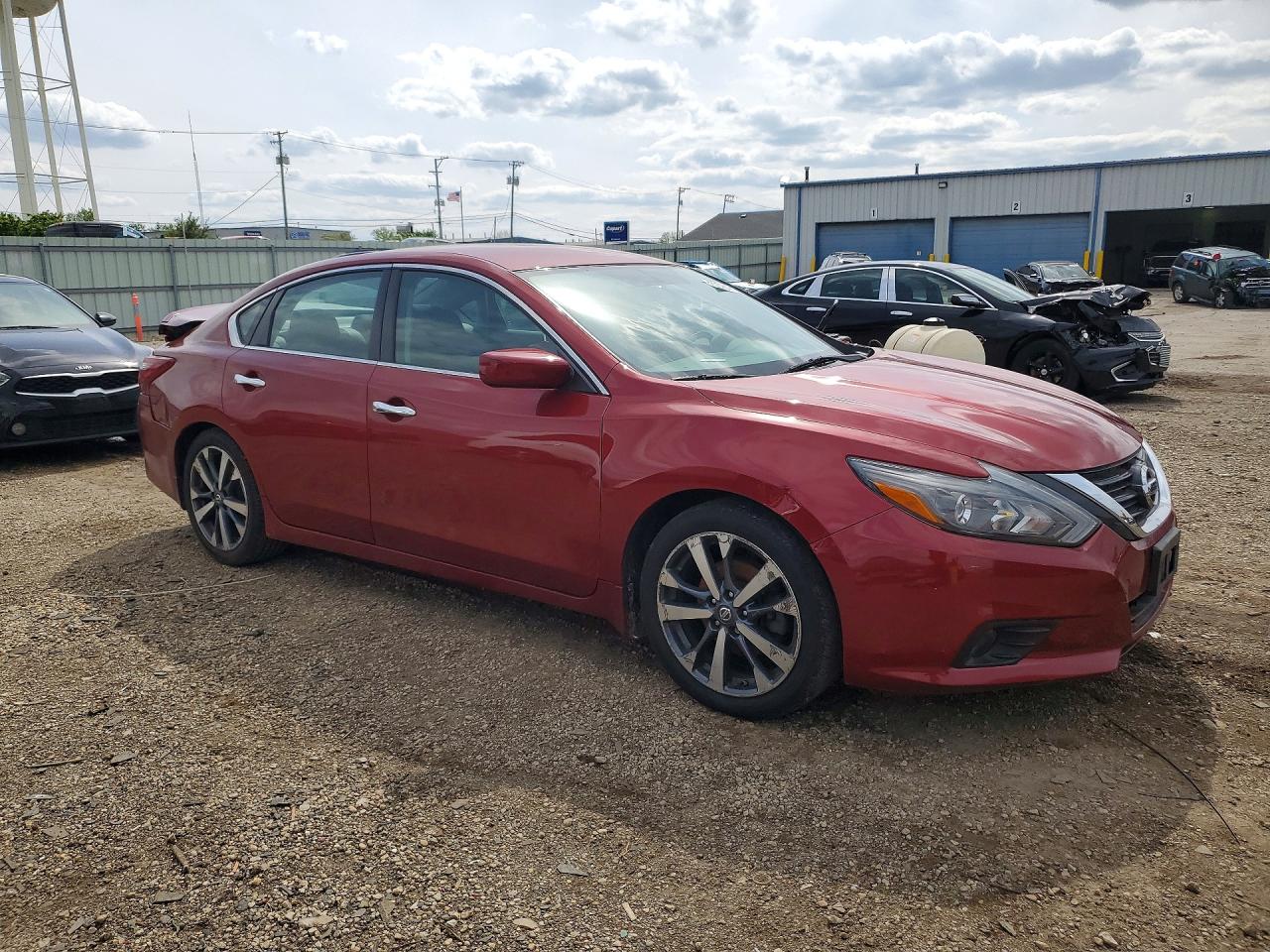 2017 NISSAN ALTIMA