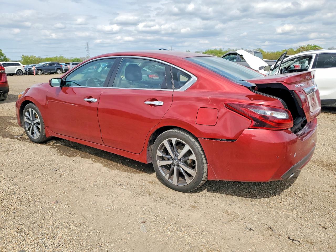 2017 NISSAN ALTIMA