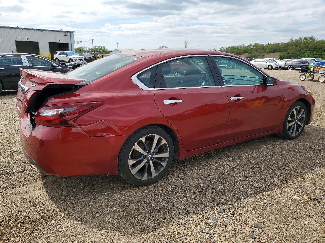 2017 NISSAN ALTIMA