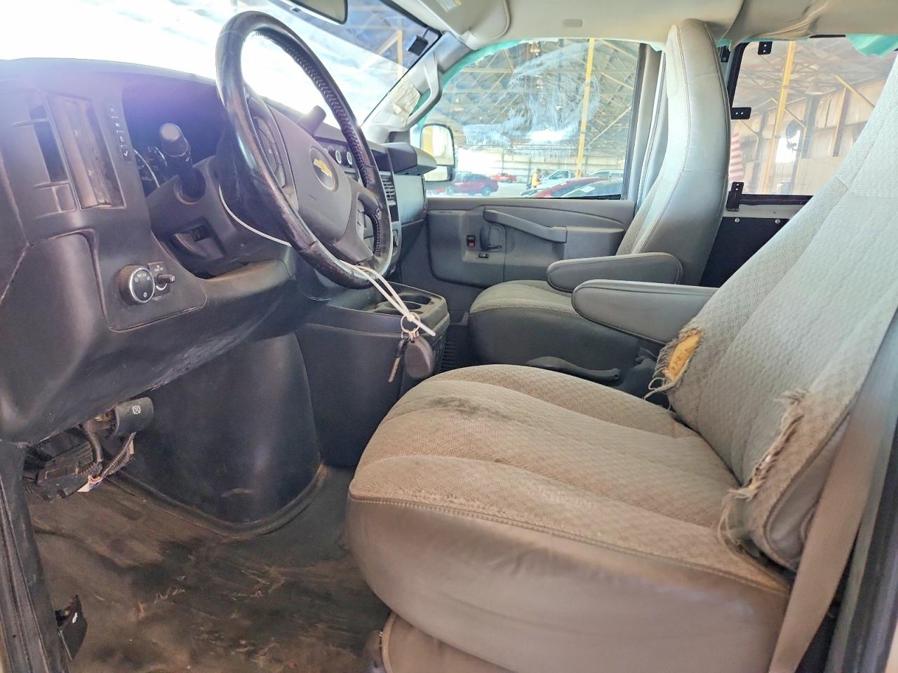 2020 CHEVROLET EXPRESS