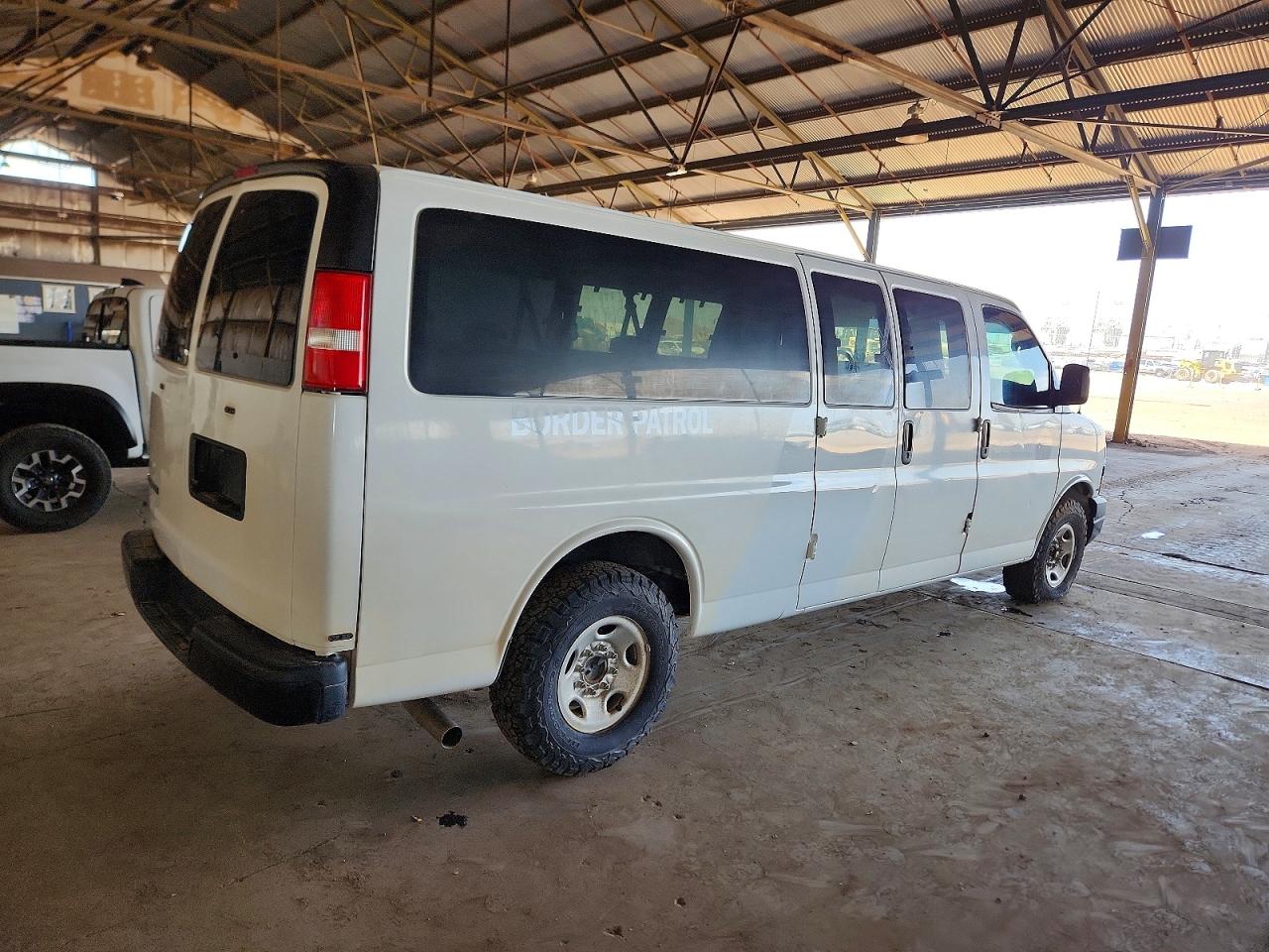 2020 CHEVROLET EXPRESS