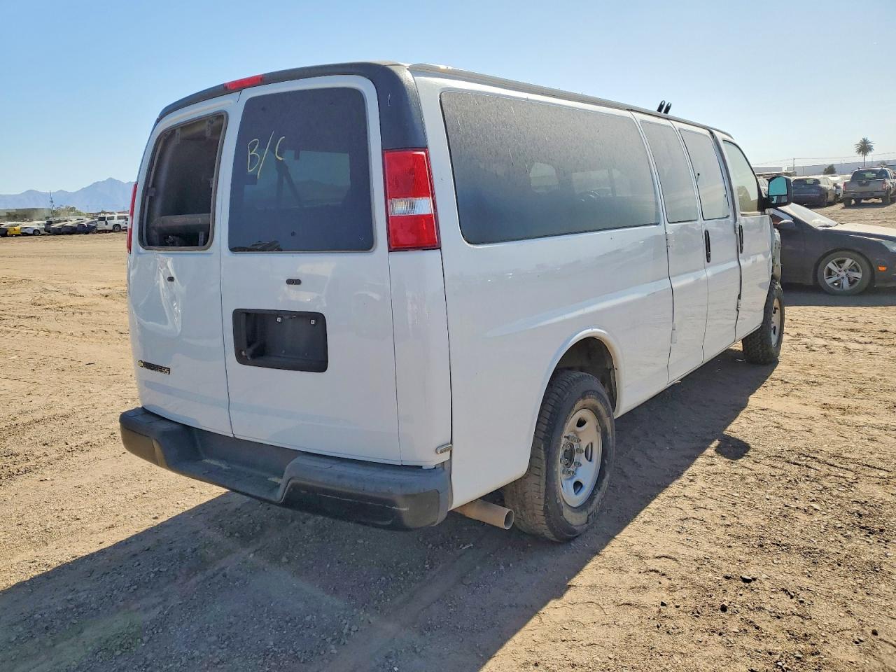 2020 CHEVROLET EXPRESS