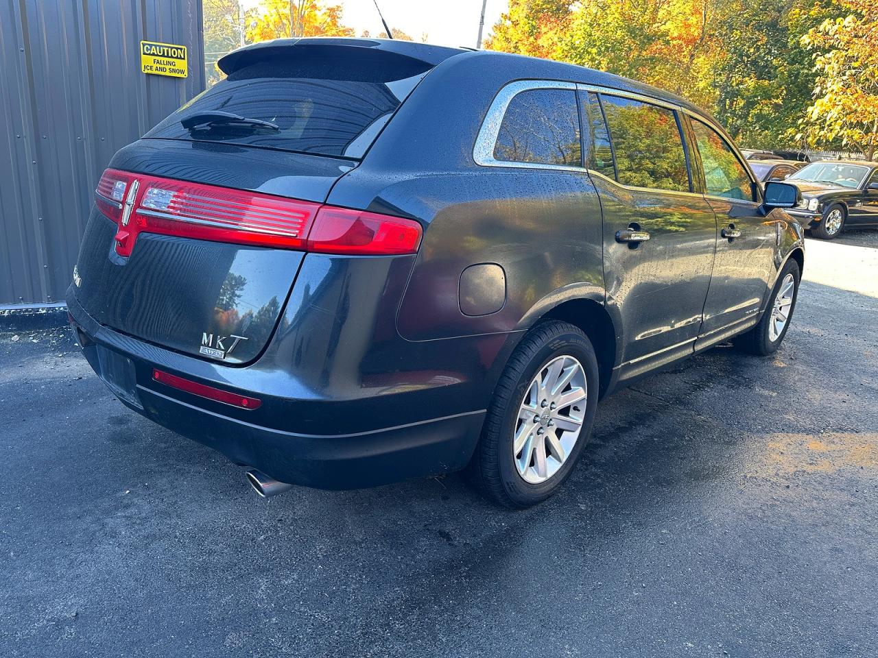 2014 LINCOLN MKT