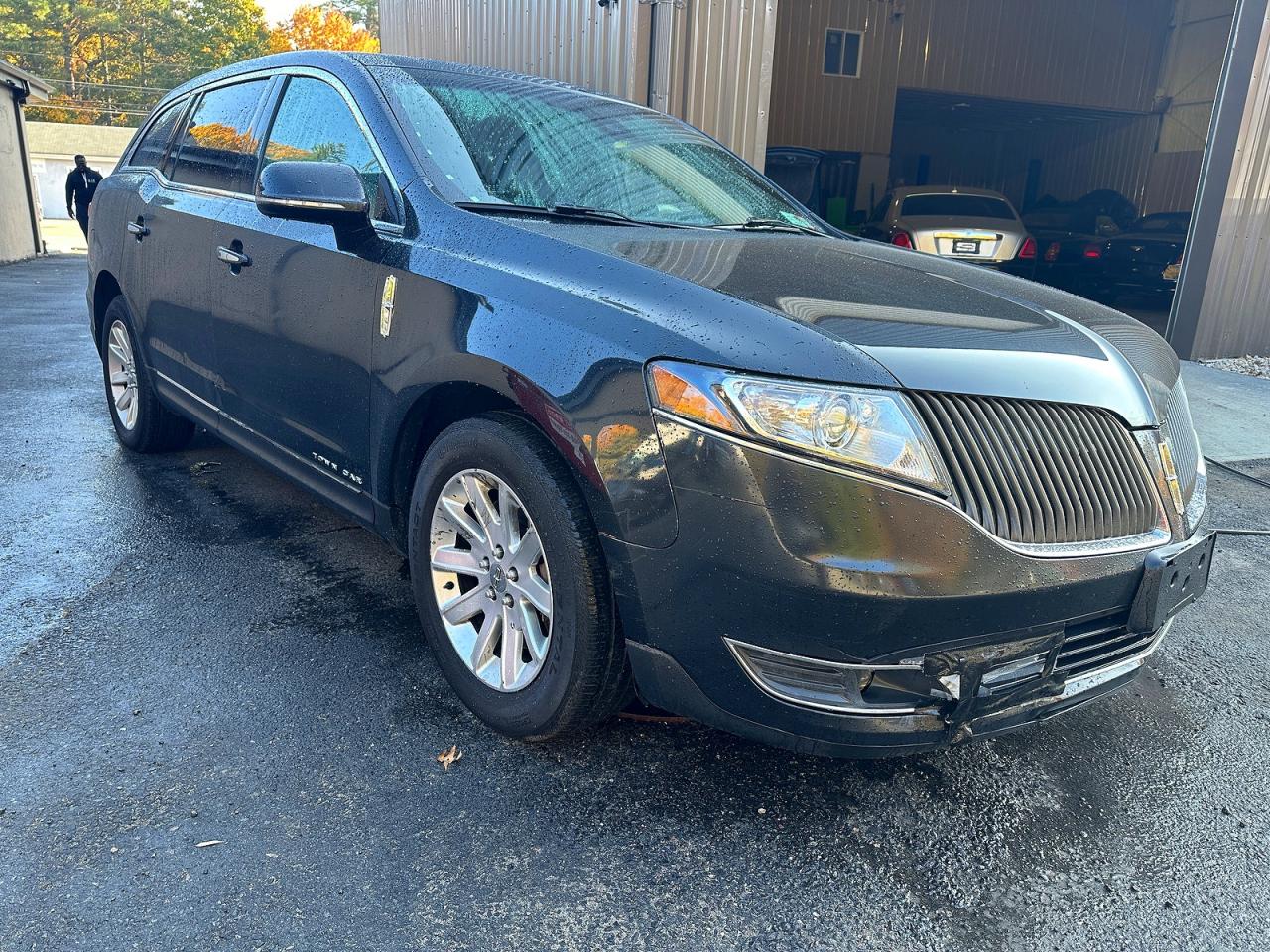 2014 LINCOLN MKT