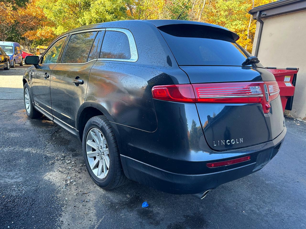 2014 LINCOLN MKT