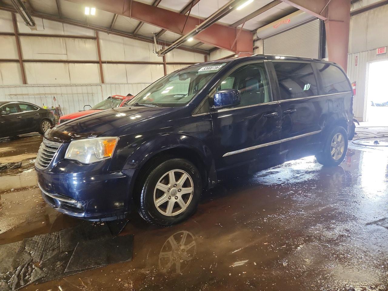 2012 CHRYSLER MINIVAN