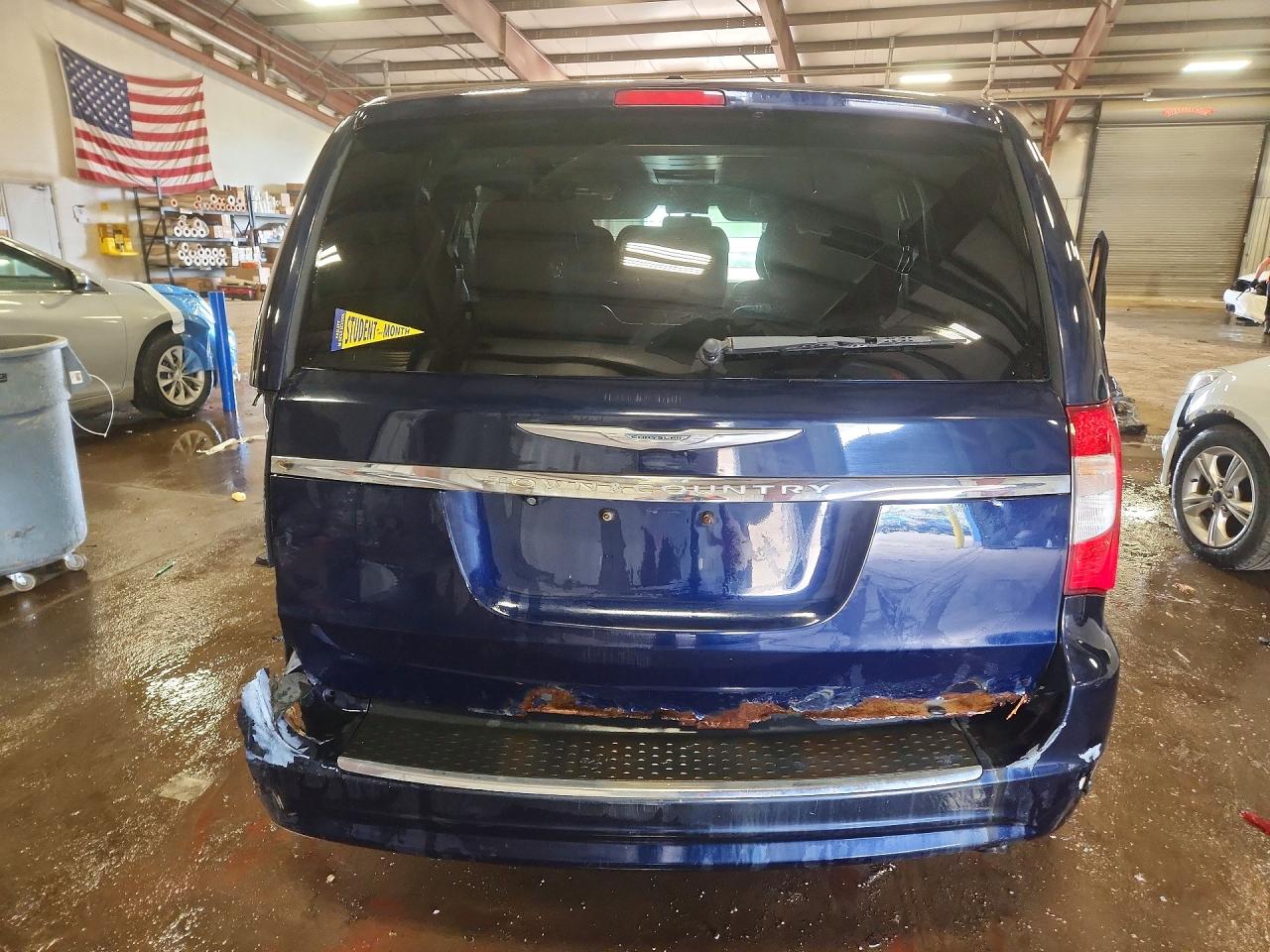 2012 CHRYSLER MINIVAN