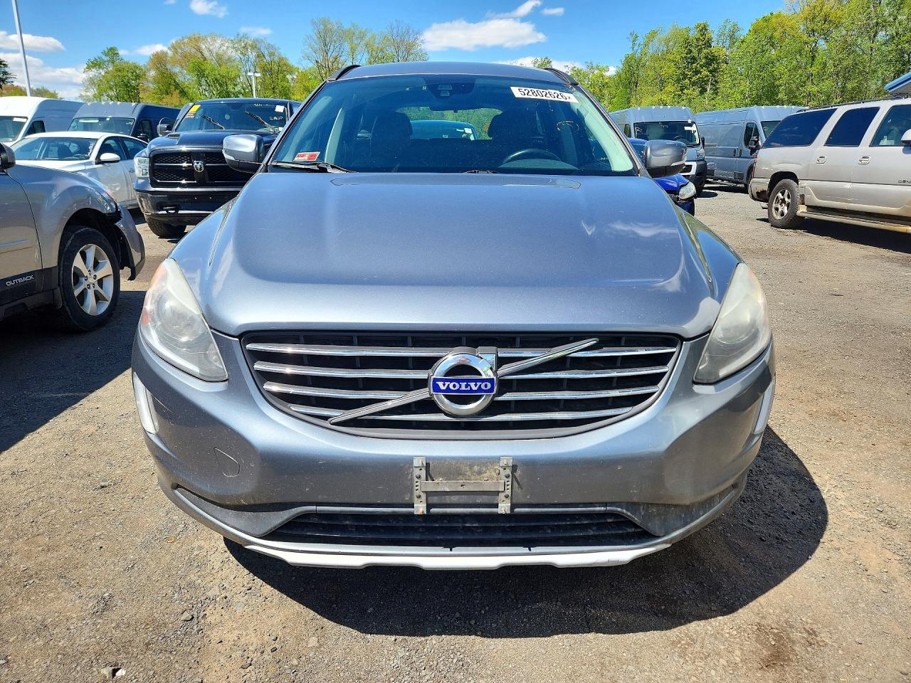 2017 VOLV XC60