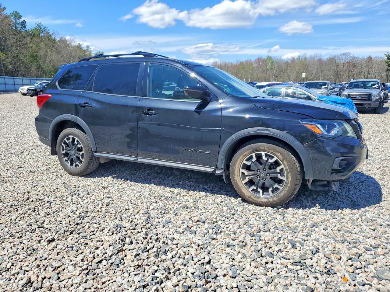 2020 NISSAN PATHFINDER