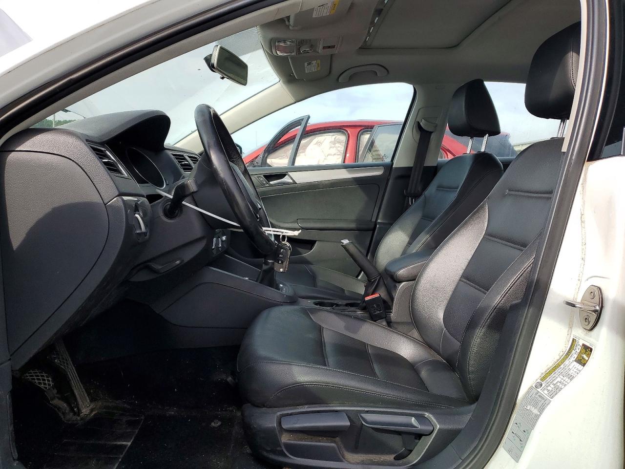 2018 VOLKSWAGEN JETTA
