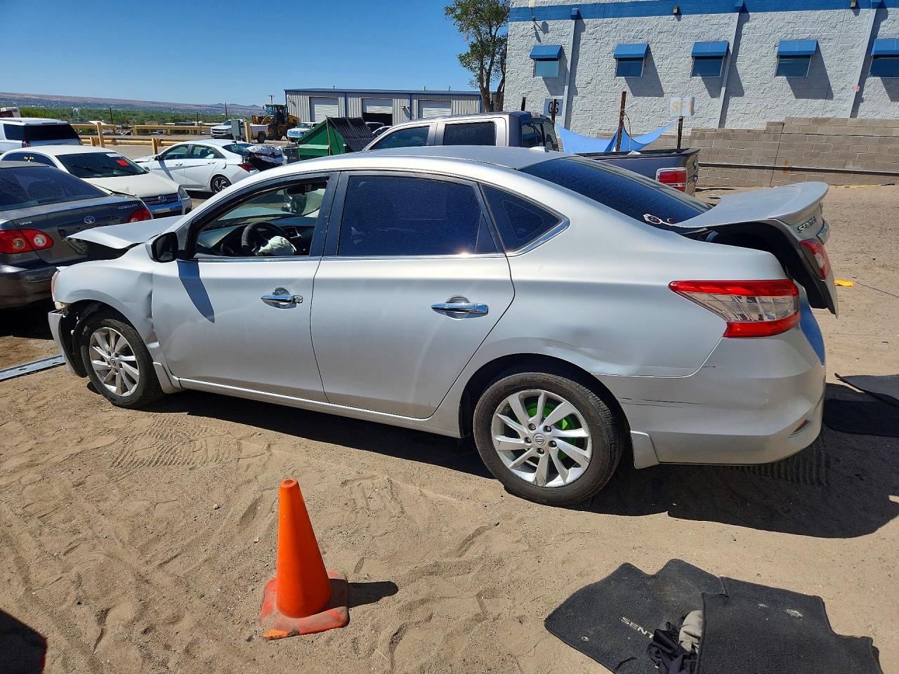 2015 NISSAN SENTRA