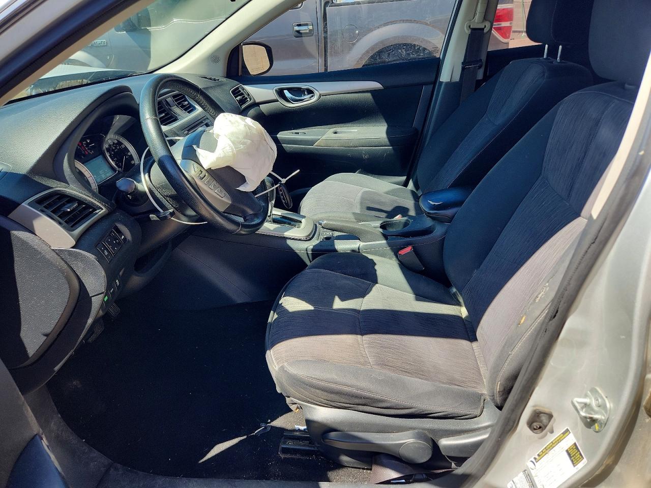 2015 NISSAN SENTRA