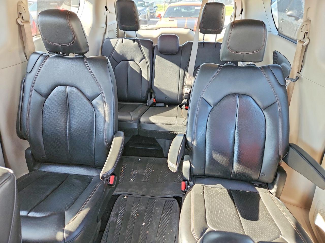 2017 CHRYSLER PACIFICA