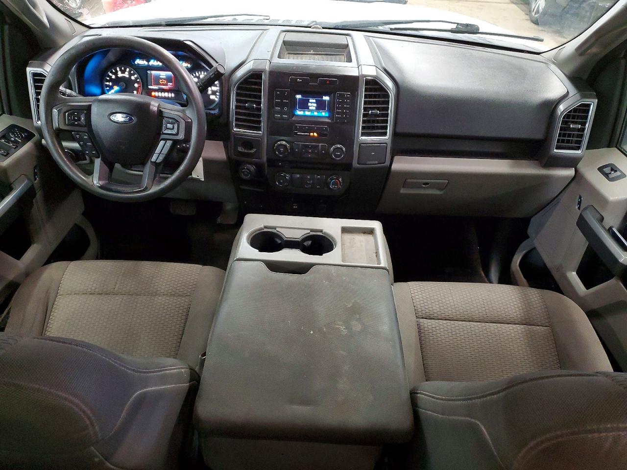 2016 FORD F150
