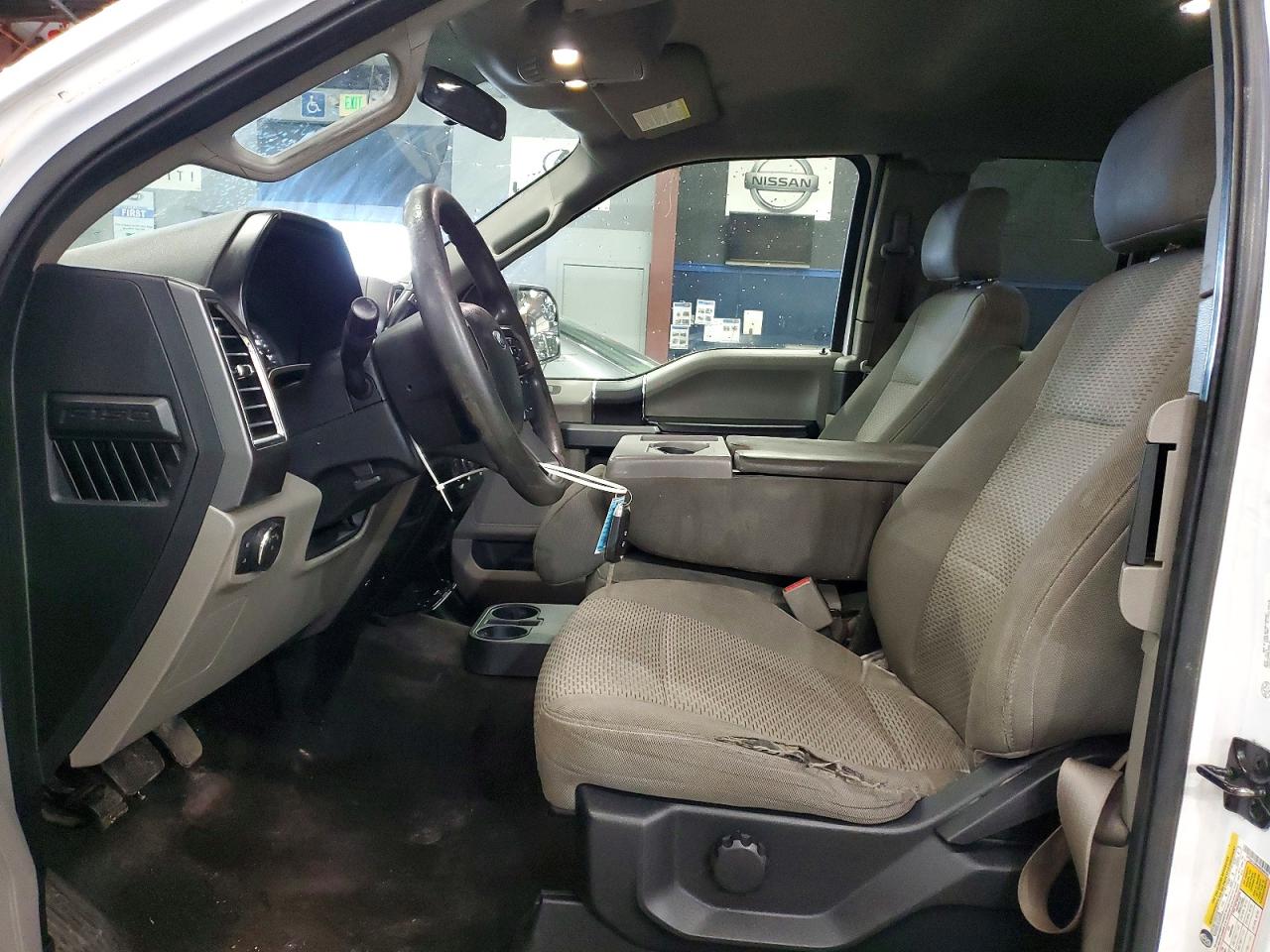 2016 FORD F150