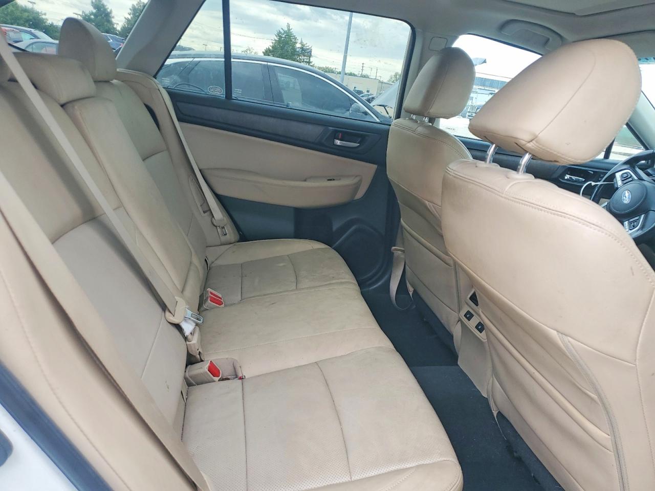 2016 SUBARU OUTBACK