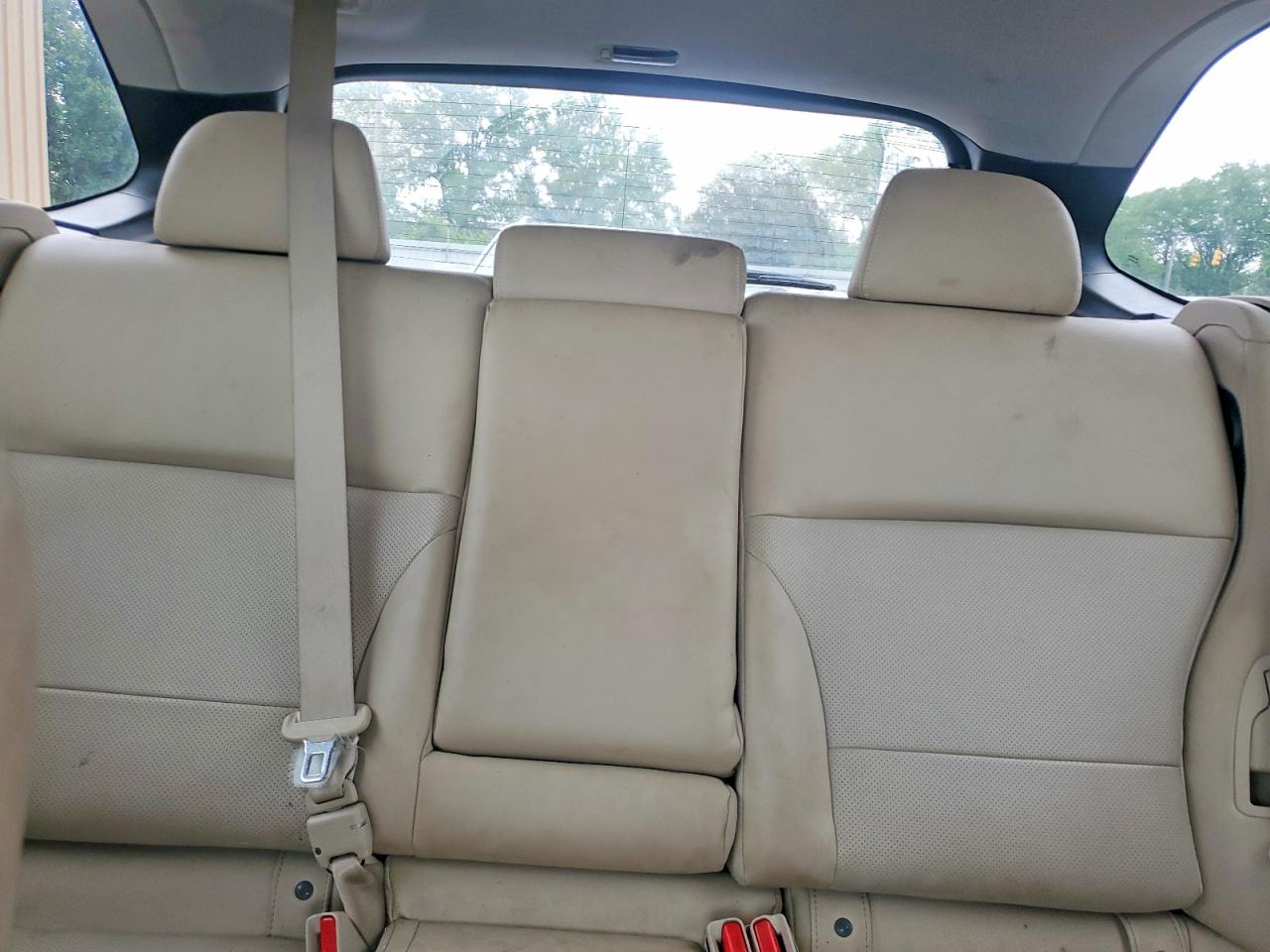 2016 SUBARU OUTBACK