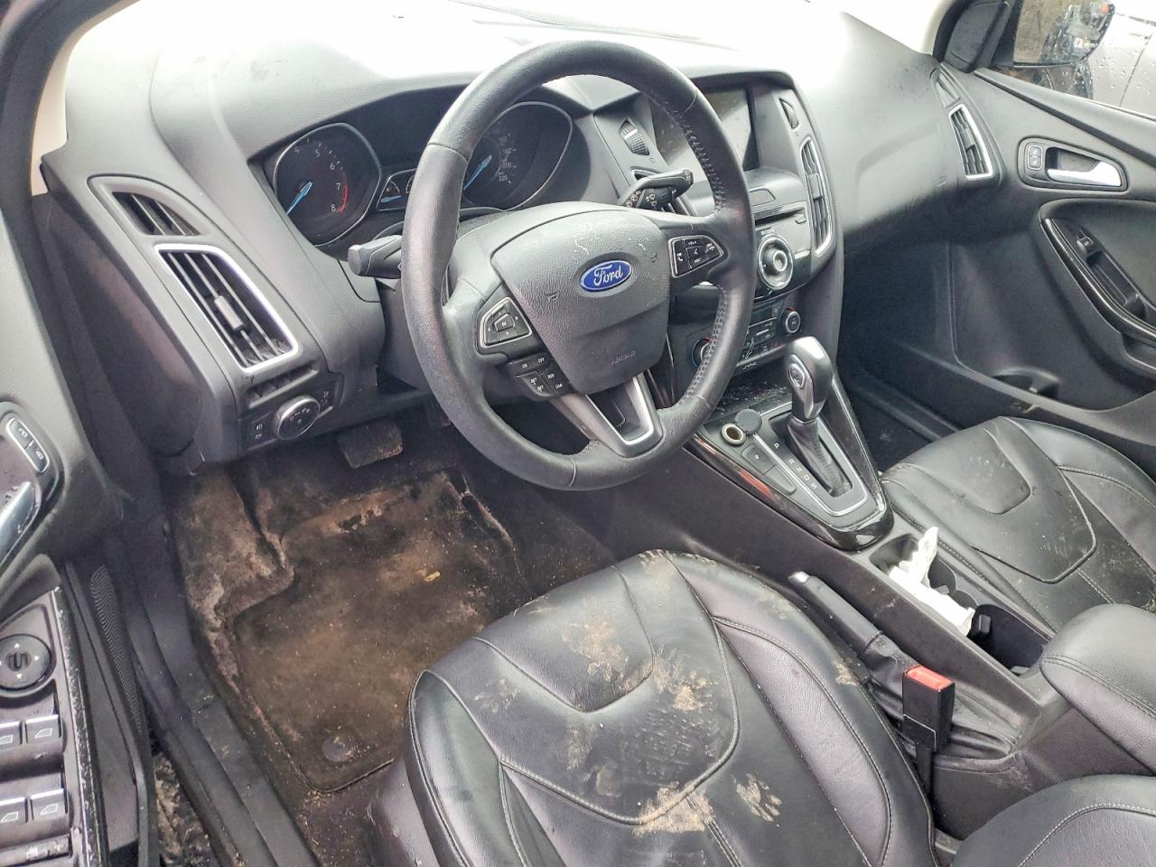2017 FORD FOCUS
