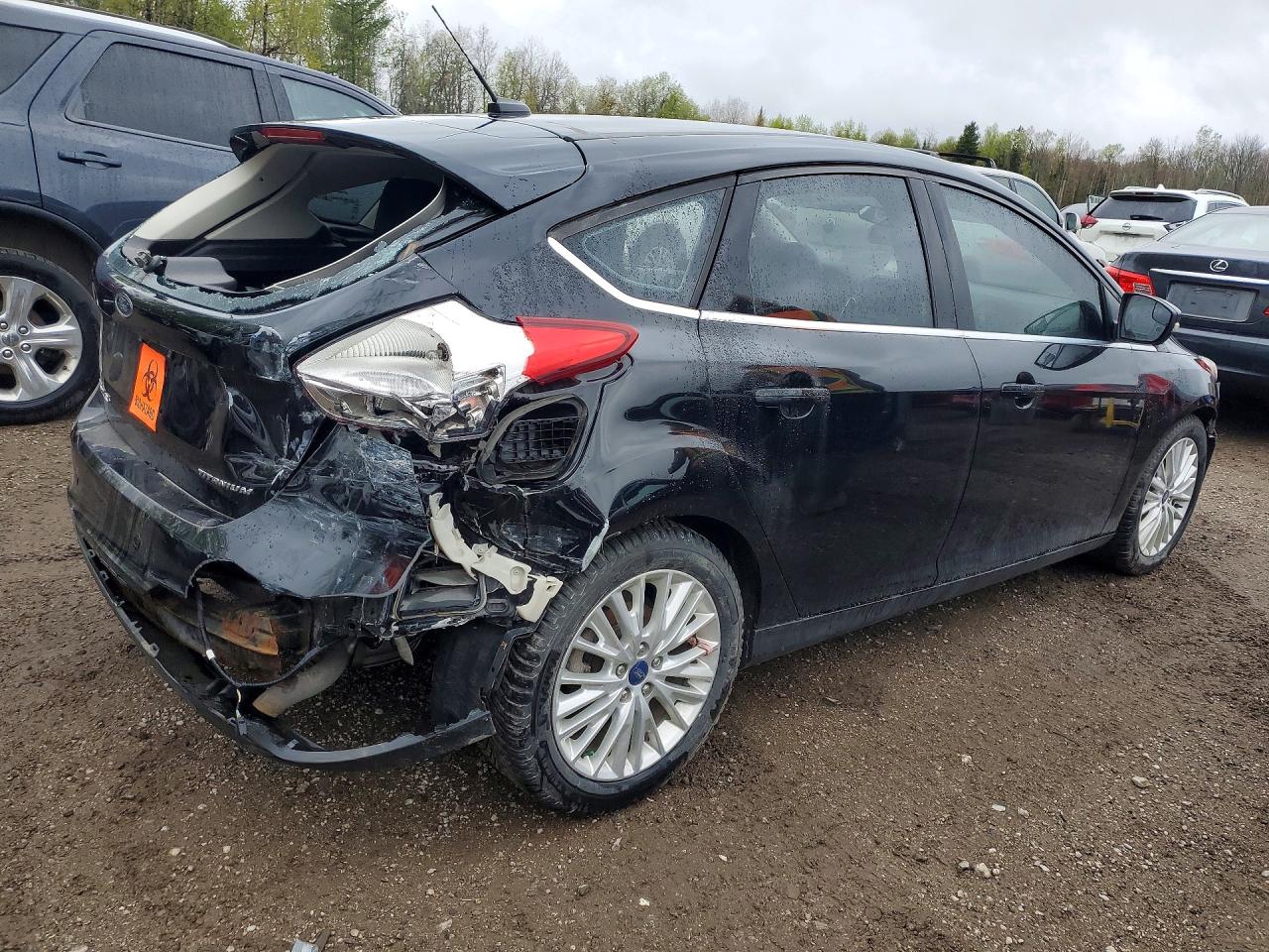 2017 FORD FOCUS